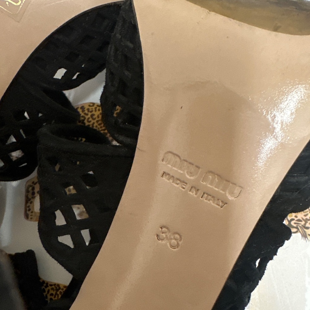 Authentic Miu Miu suede cage sandals - size 38 - Picture 5 of 7